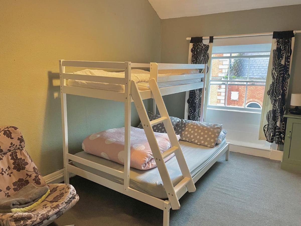 Kilkenny Tourist Hostel Εξωτερικό φωτογραφία